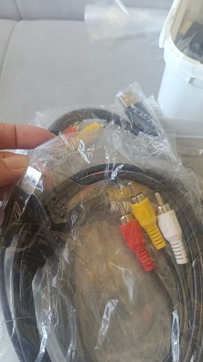 BULK SALE! HDMI to HDMI, tablet stand, etc