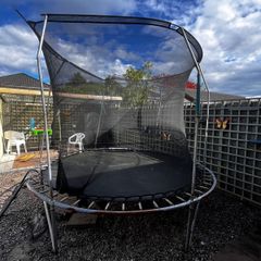 Trampoline for scrap