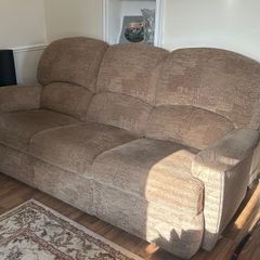 3 piece suite couch and two armchairs