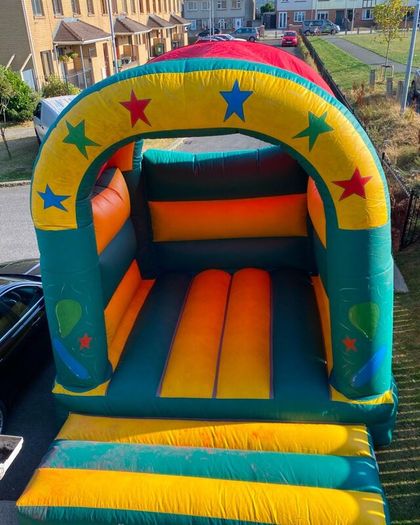 Bouncy castle Delivery