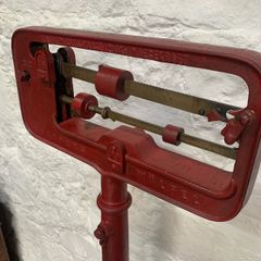 Antique Garvens Wulfel cast iron weighing scale.