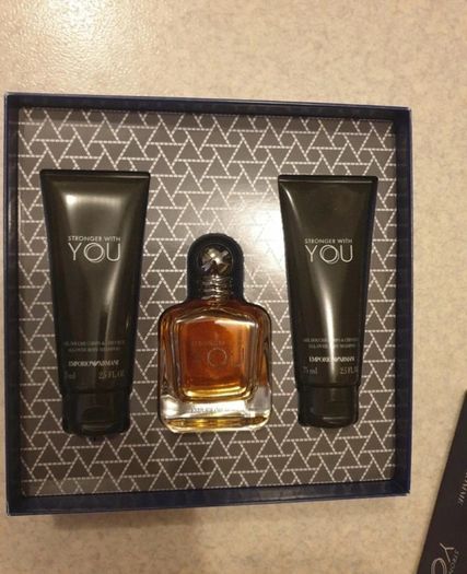 Armani set