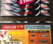 Maxell UR 90 Cassette tape