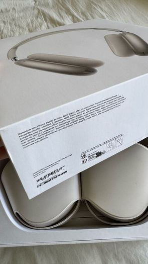 Apple AirPods Max