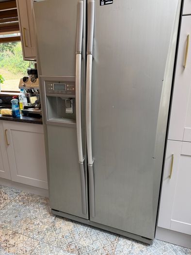 Daewoo American Fridge Freezer