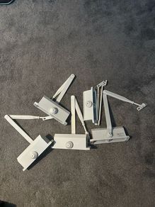 Set of Hydraulic Door Closers