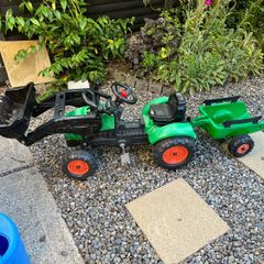 kids tractor