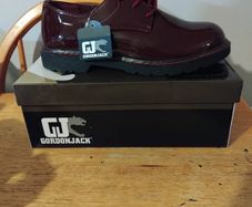 Ladies shoes