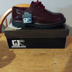 Ladies shoes