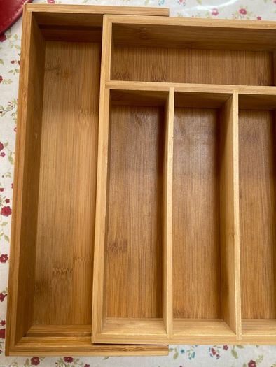 Bamboo cutlery tray