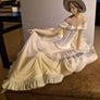 Lladro Nao Figurine Image 3