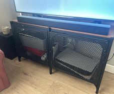 tv unit / tv bench