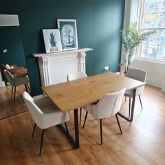 Dining Table & Chairs