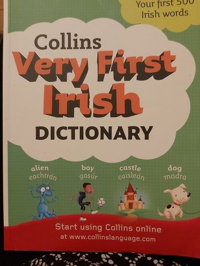 Collins Irish Dictionary (u.p.s.) 1987 (2)