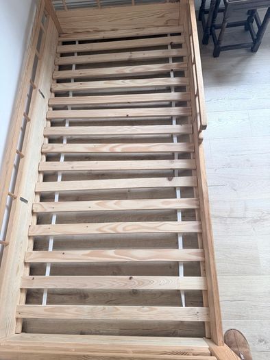 Wooden house-style single bed frame