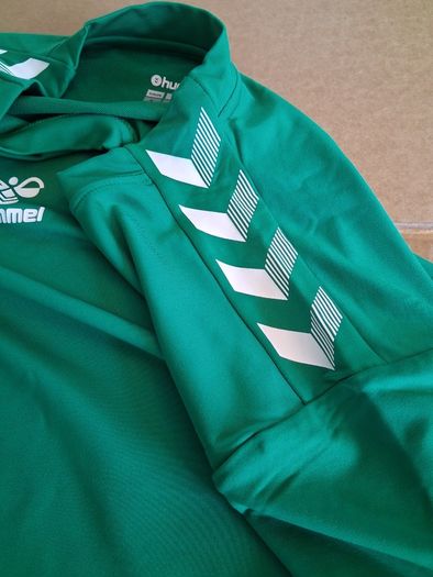 Real Betis Jersey.  Official Hummel Long Sleeved Real Betis Mens Jersey. Collect In Dublin Or Receive Via Post.