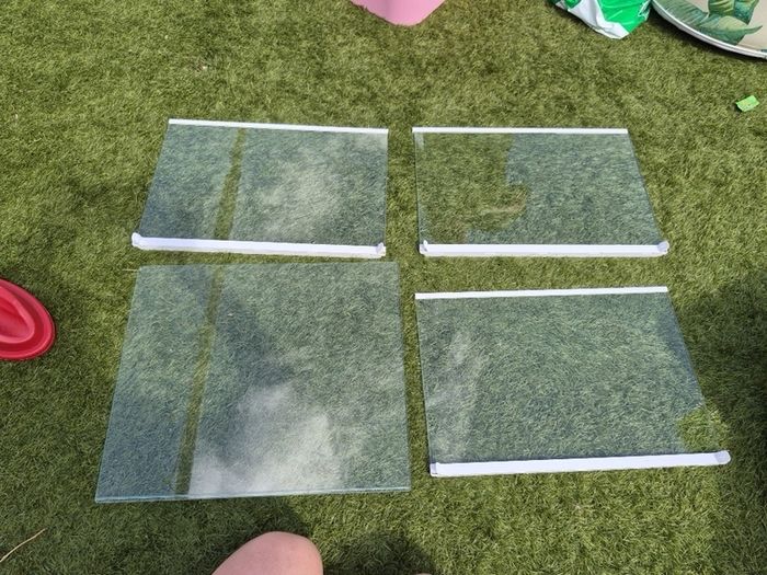 Glass fridge inserts