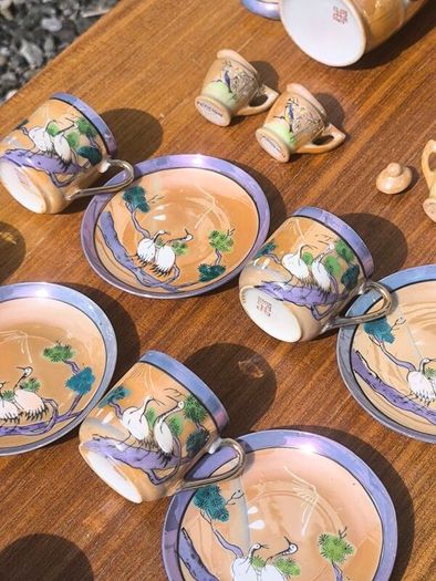 Title: Vintage Japanese Lusterware Coffee & Tea Set (18-Piece)