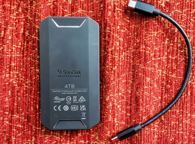 Sandisk Professional 4TB PRO-G40 SSD