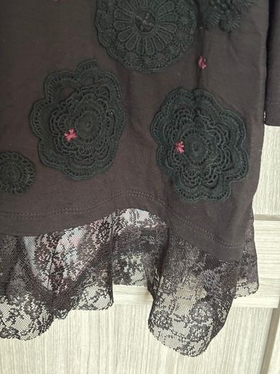 Joe Browns floral tunic top with lace detail