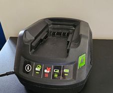 Gardenline aldi lawnmower battery charger B0Q136-AB