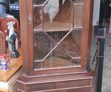 Corner display cabinet (26151)