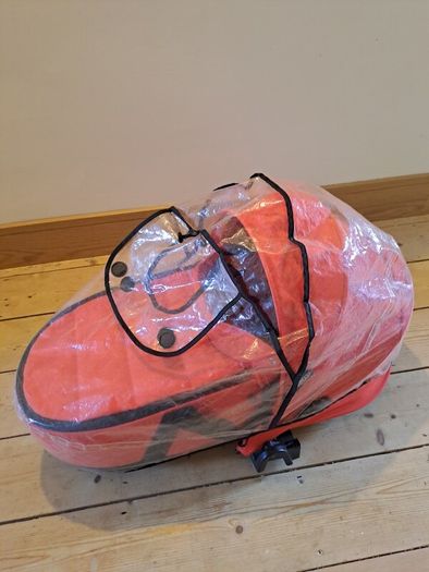 Babyzen yoyo with newborn bassinet