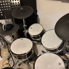 Gewa G9 digital Drum Kit