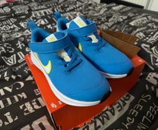 Nike Trainers Size 2.5 UK