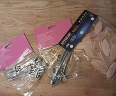 Jointing biscuits and worktop connector bolts