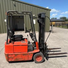 Electric 1 tonne low mast forklift