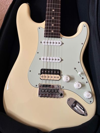 Suhr Classic S