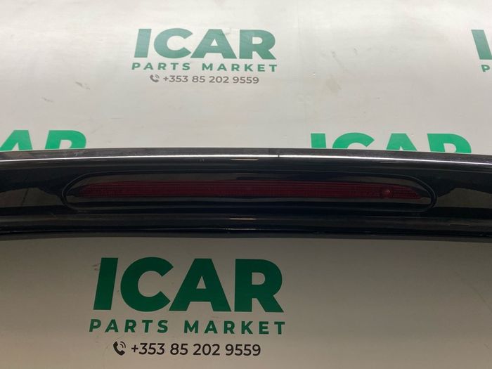2022 Volkswagen Tiguan boot lid breaking for parts