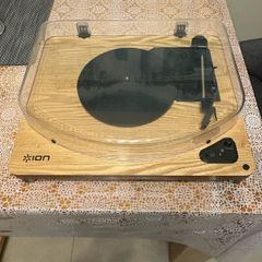 Ion air record player.