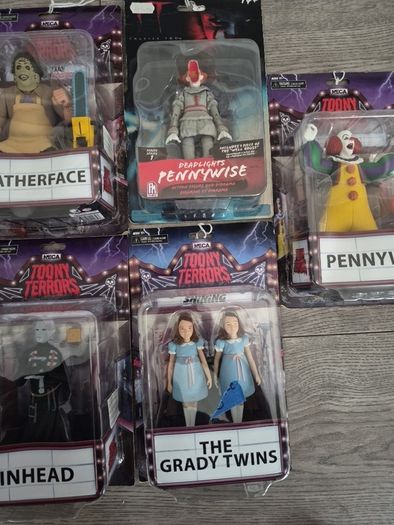 neca tooney horrors figs,pennywise,leather face, sam,pinhead grade twins