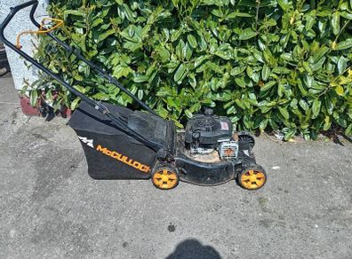 Briggs & Stratton mower