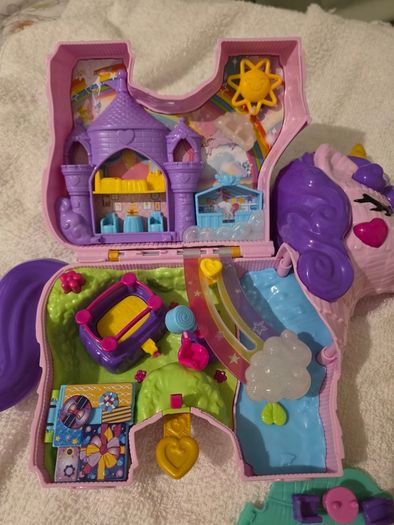 Bundle of mixed and used kids toys