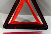 Bmw 5 Series F10 F11 Emergency Hazard Warning Triangle 2010 6770487 A3l2b930g