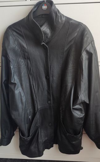 Authentic Vintage Sardar Soft Leather Jacket Rare Embossed Detail  Size 16 (Fits M-L Oversized)