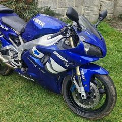 1999 Yamaha R1