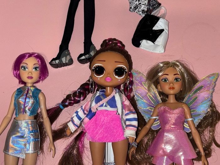 LOL OMG and Winx dolls Lot