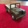 Two vintage Triang (militar jeep + tugster tractor) Image 2