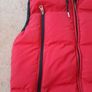red gilet moncler Image 2