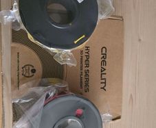 Creality Ender 3 V3 SE 3D Printer and Filaments