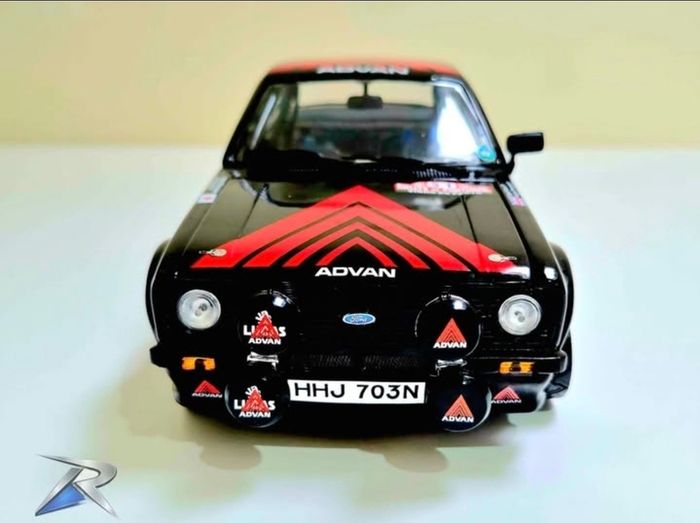 Ford Escort RS1800 Rally 1981 1:18