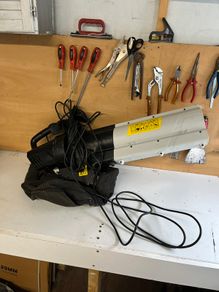 Mac Allister 2800W Garden Blower Vac - Works Perfectly