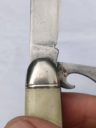 Mid Century Richards of Sheffield Pocket Knife
