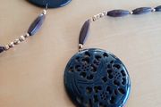 Brown and copper coloured necklace