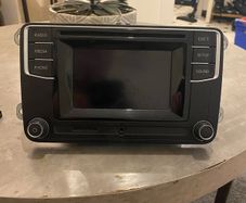 VW stereo with Bluetooth/Navigation/wifi