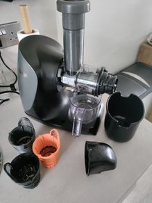 Ninja Cold Press Juicer JC100UK